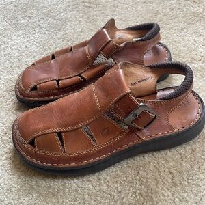 Born Men's Tan Leather Buckle Sandals
